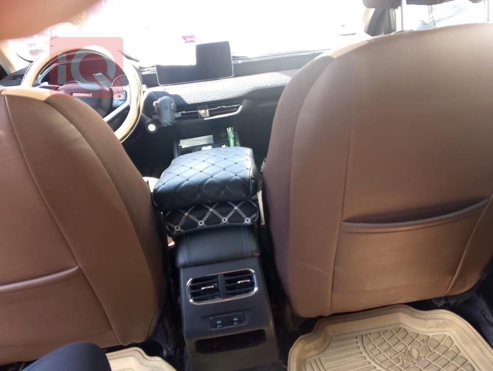 هافال جوليون